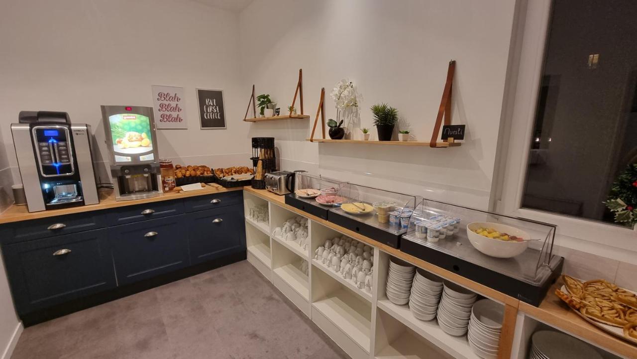 Oskar Hotel Анмас Екстериор снимка